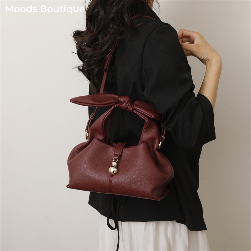Luxury Bags 2026 Trends - バタフライデザインの高級デザイナーハンドバッグ女性用ソリッドカラーショルダークロスボディホーボーバッグ2026最新トレンドトップハンドルバッグ