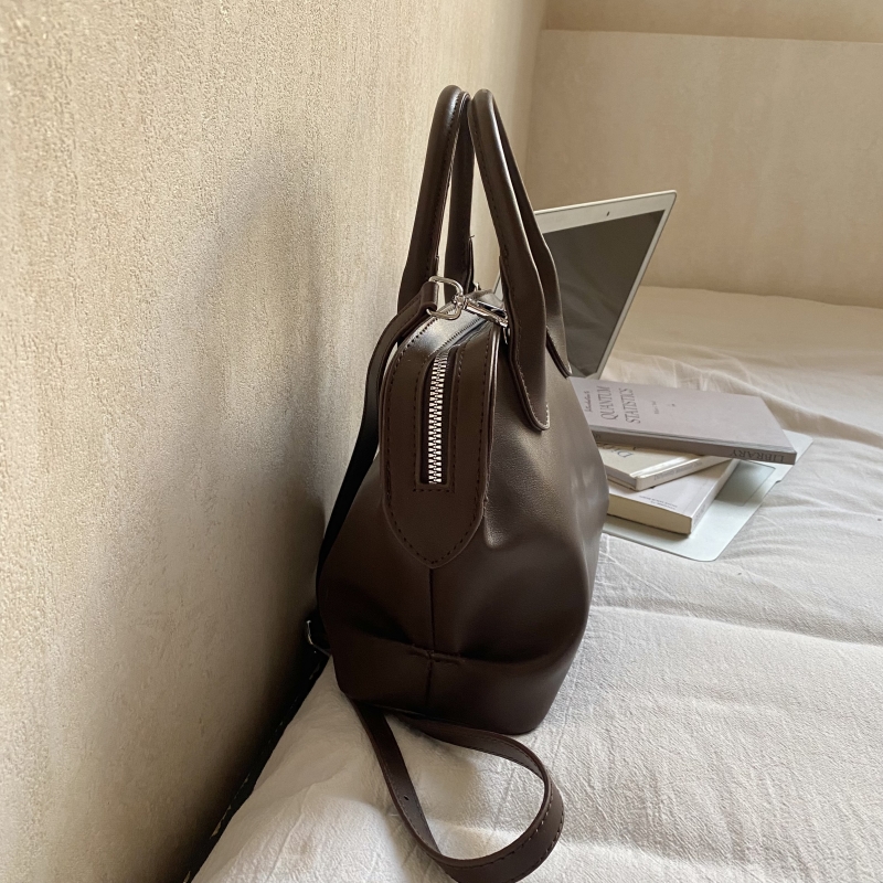 バッグ レディース ショルダーバッグ トートバッグ 小さめ  - Luxury Bags 2026 Trends のレビューと価格