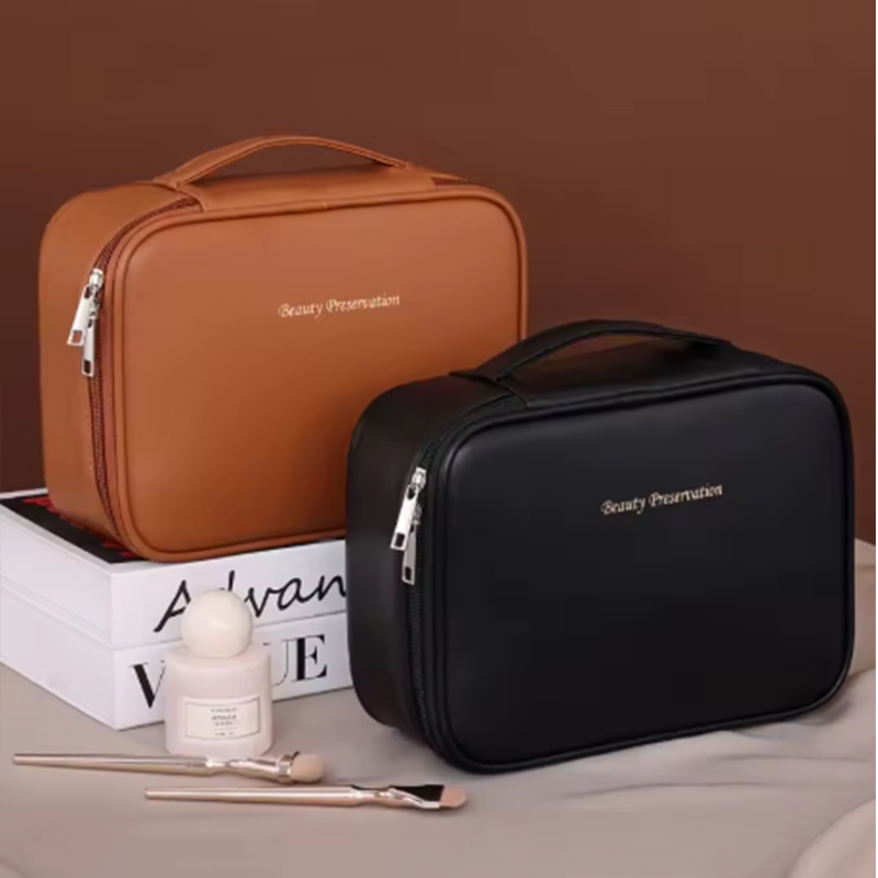 新しい女性用化粧品バッグポータブル収納バッグ大容量高級化粧バ - Luxury Bags In のレビューと価格