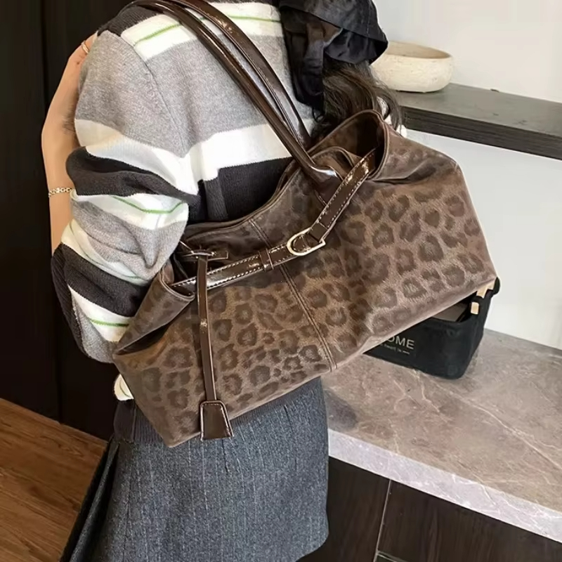 レオパード柄PUレザーショルダーバッグ レディース 2026 - Luxury Bags 2026 Trends のレビューと価格